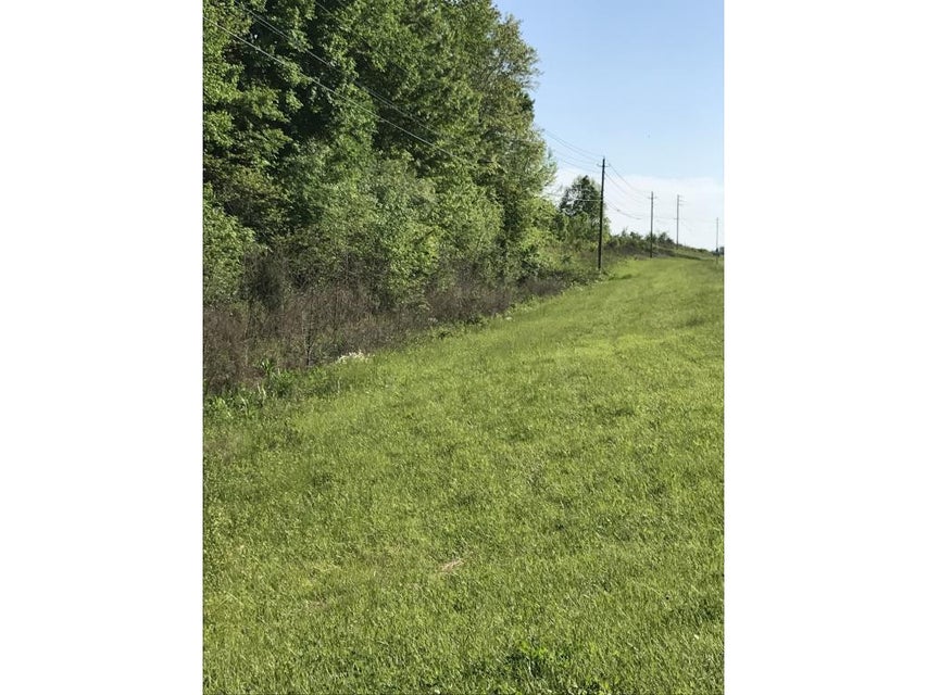 Photo #5: 400 Hamilton Hill Road