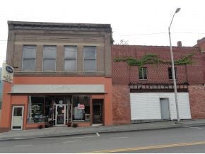 Photo #1: 502, 504 WOOD Avenue