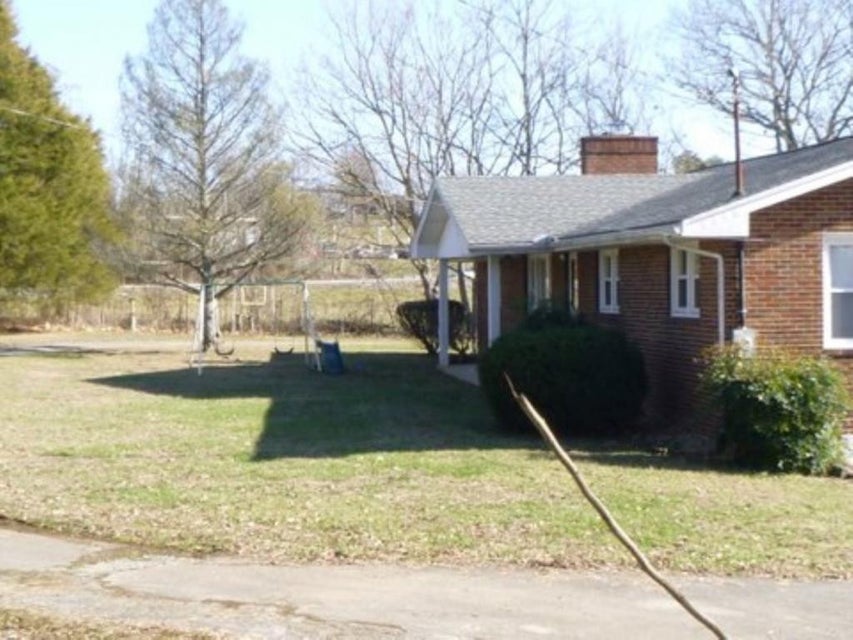 Photo #5: 847 Mitchell Road