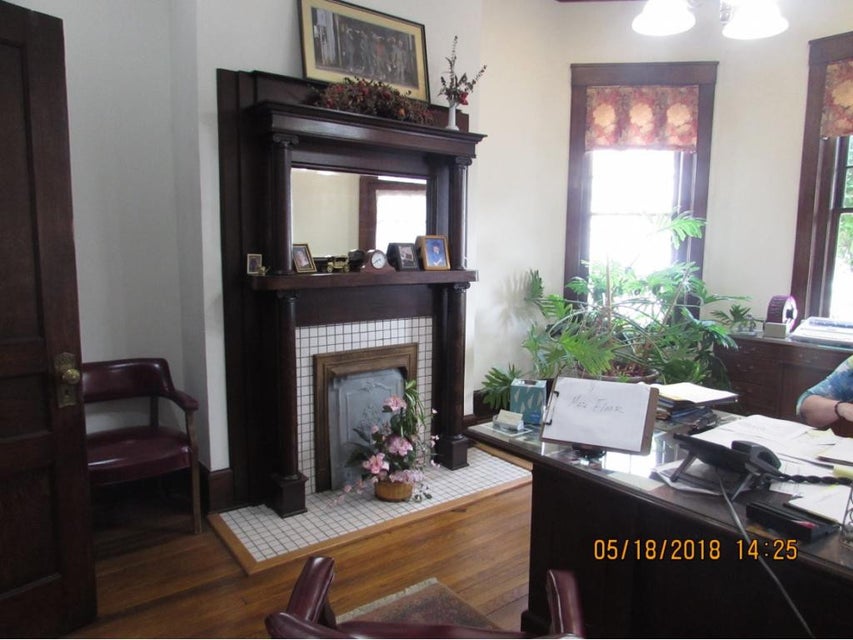Photo #10: 221 Main Street