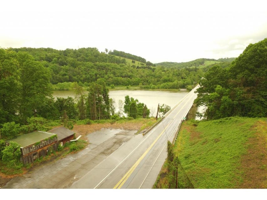 Photo #29: 3415 Highway 66