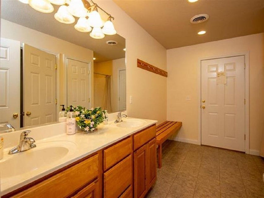 Photo #27: 8028 Mountain Ridge Drive