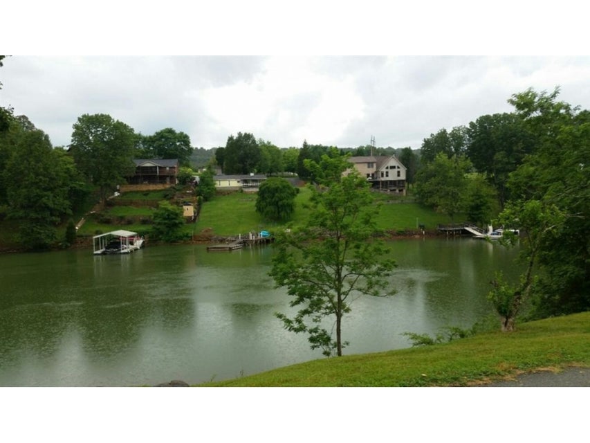 Photo #25: 1850 TopSail Court