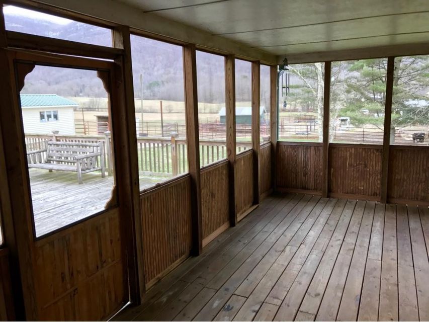 Photo #17: 5252 Powell Valley Road
