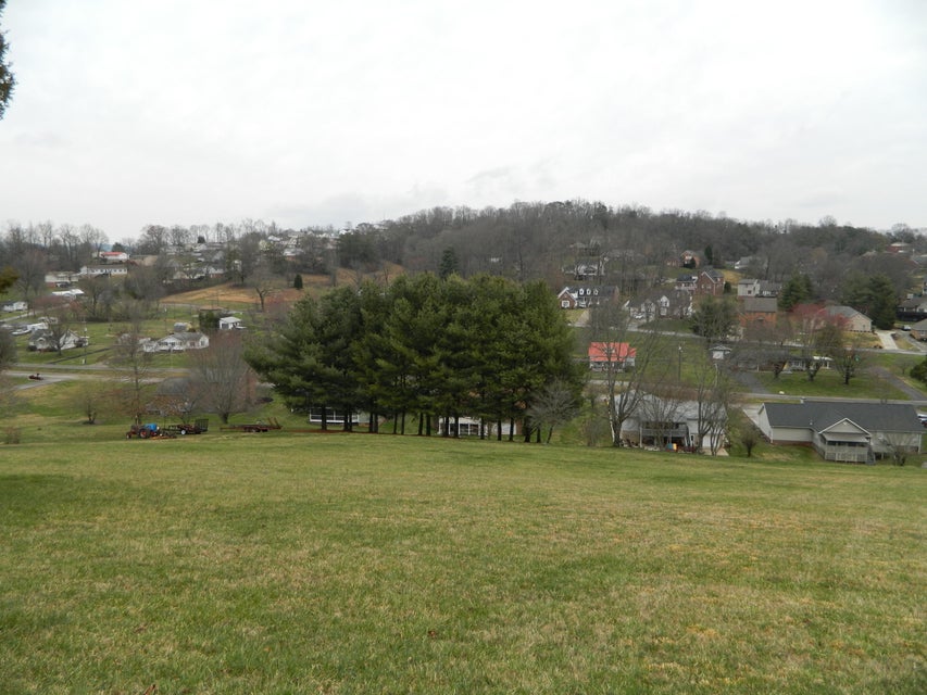 Photo #7: 1081 Wellington Boulevard