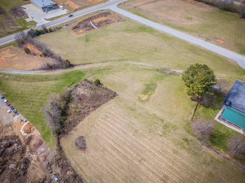 Photo #7: 102 Unicoi Village Place