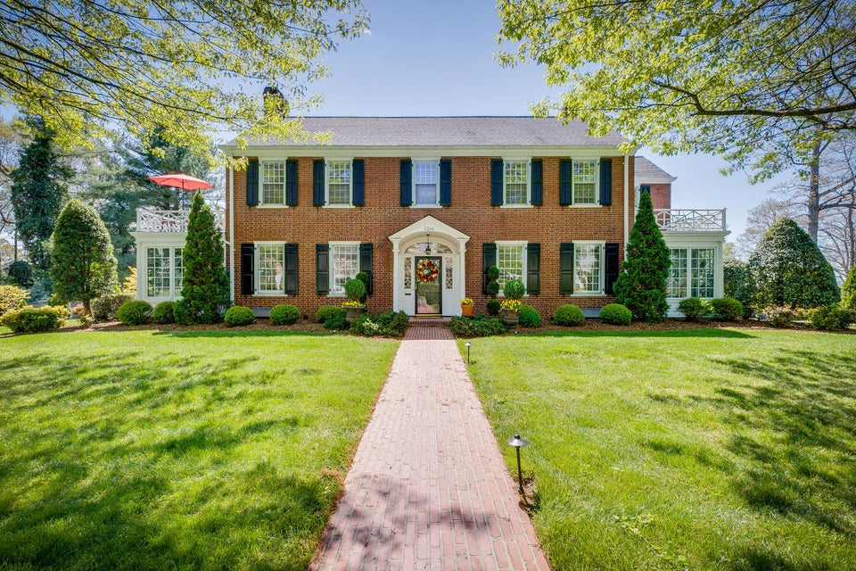 Photo #10: 1261 Watauga Street