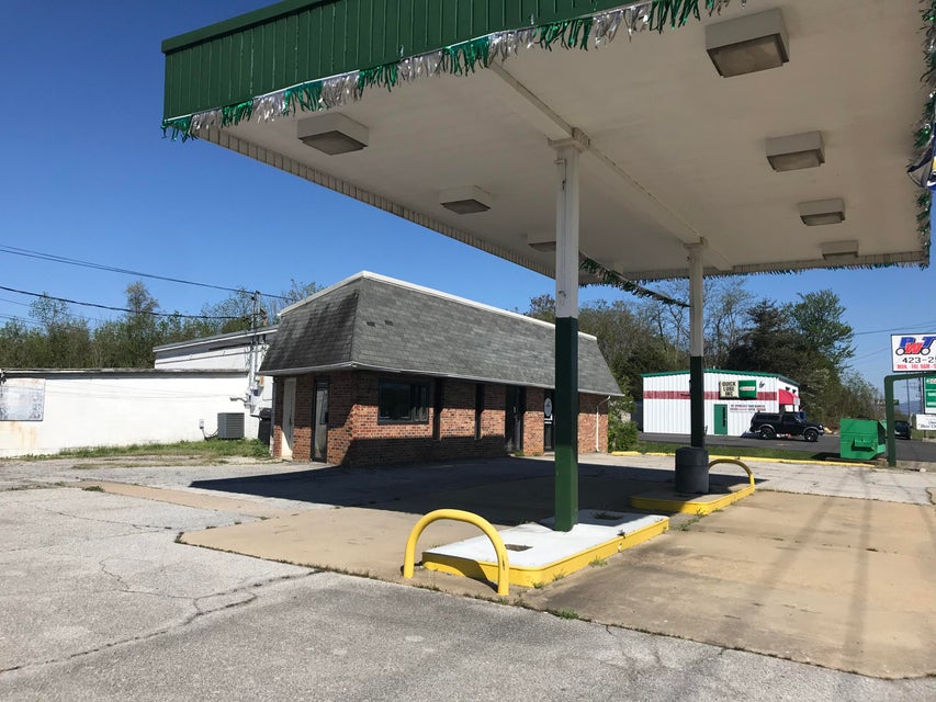 Photo #3: 585 Andrew Johnson Highway
