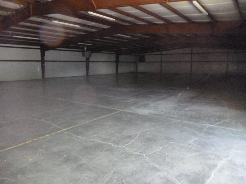 Photo #7: 3016 &3020 Brookside Drive