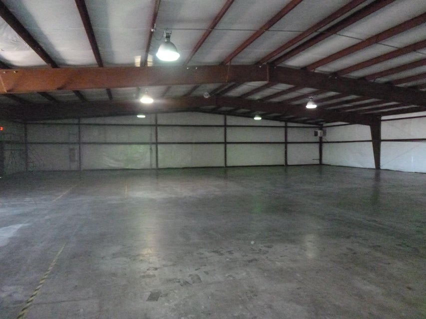 Photo #9: 3016 &3020 Brookside Drive