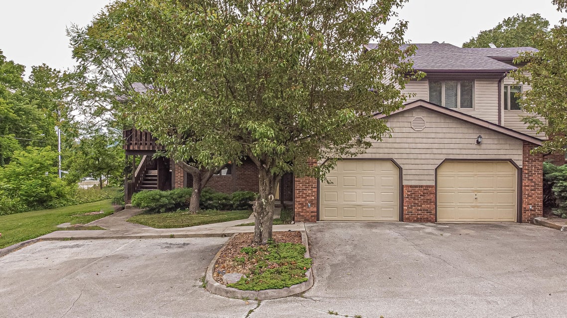 Photo #4: 401-415 Parkridge Drive