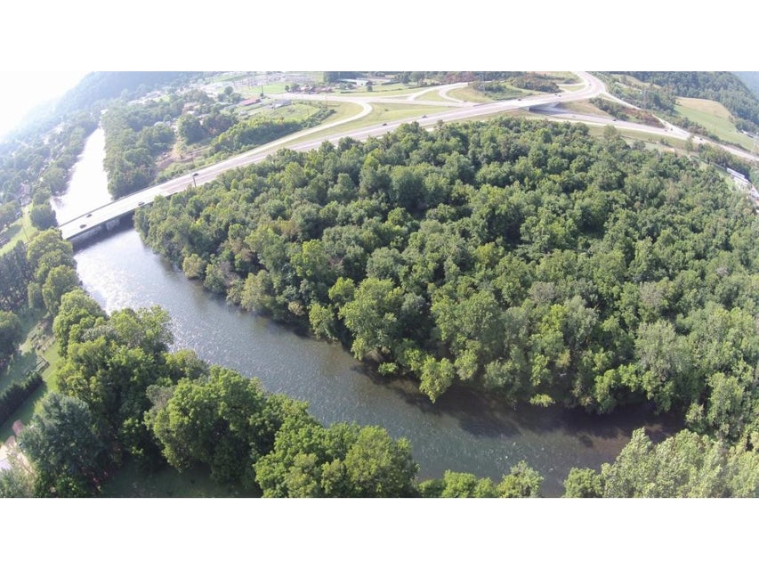 Photo #3: 00 Stoney Ck Road