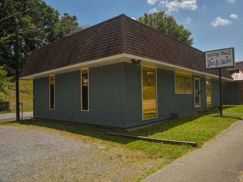 Photo #1: 2556 Us Highway 23