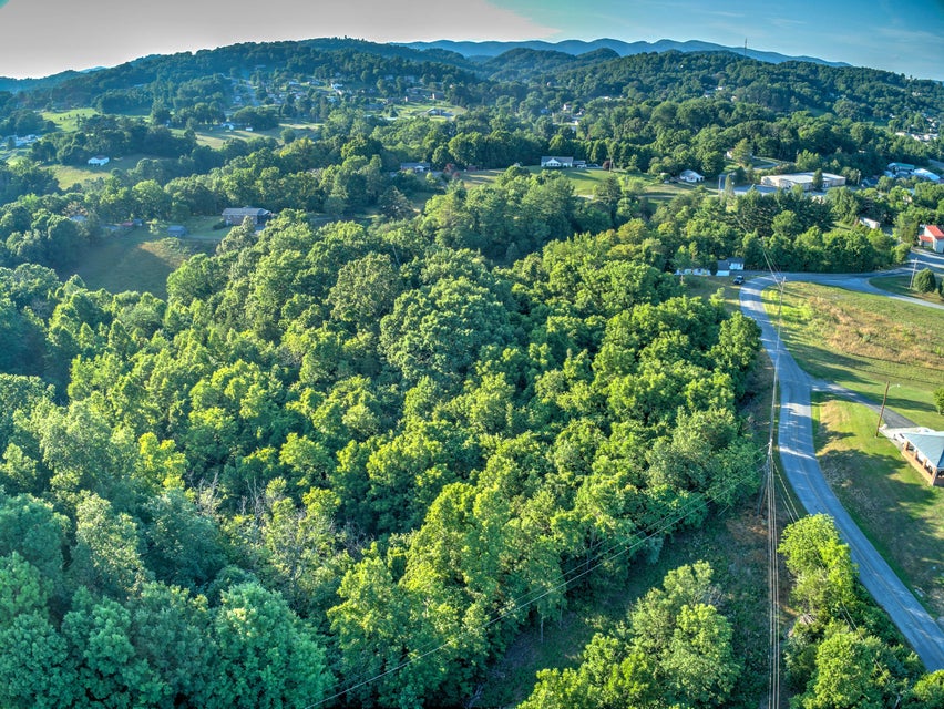 Photo #7: 386 Brookside Drive
