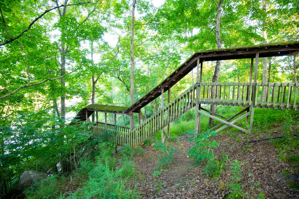 Photo #23: 259 Crussell Drive