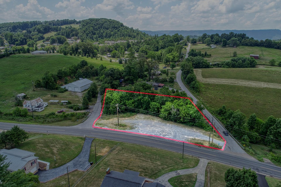Photo #4: 956 Rock Springs Road