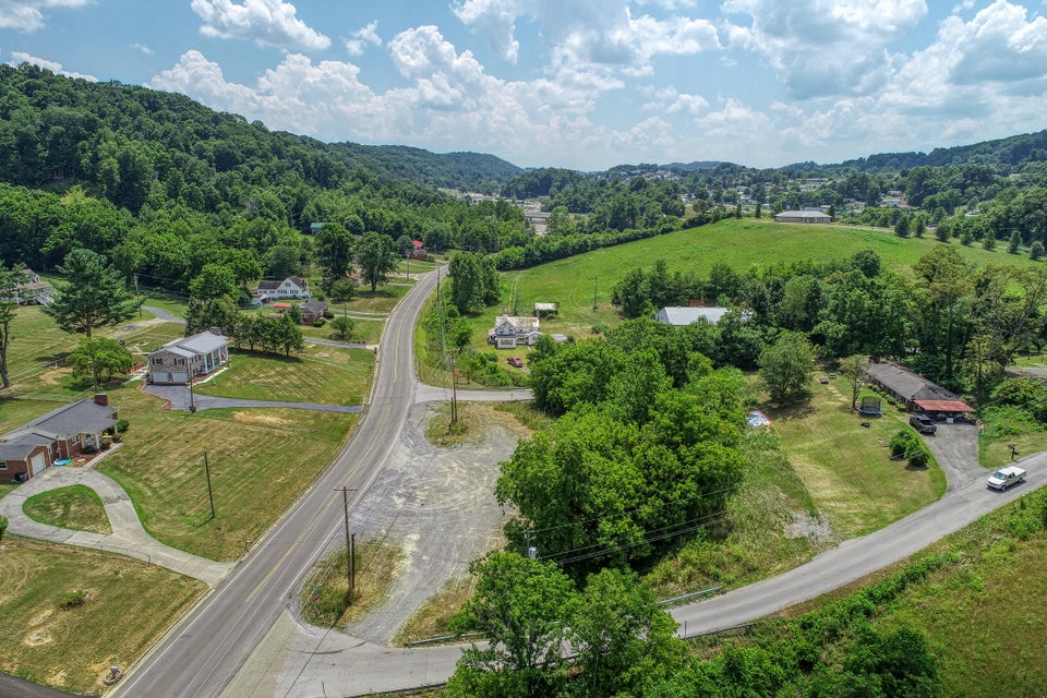 Photo #7: 956 Rock Springs Road