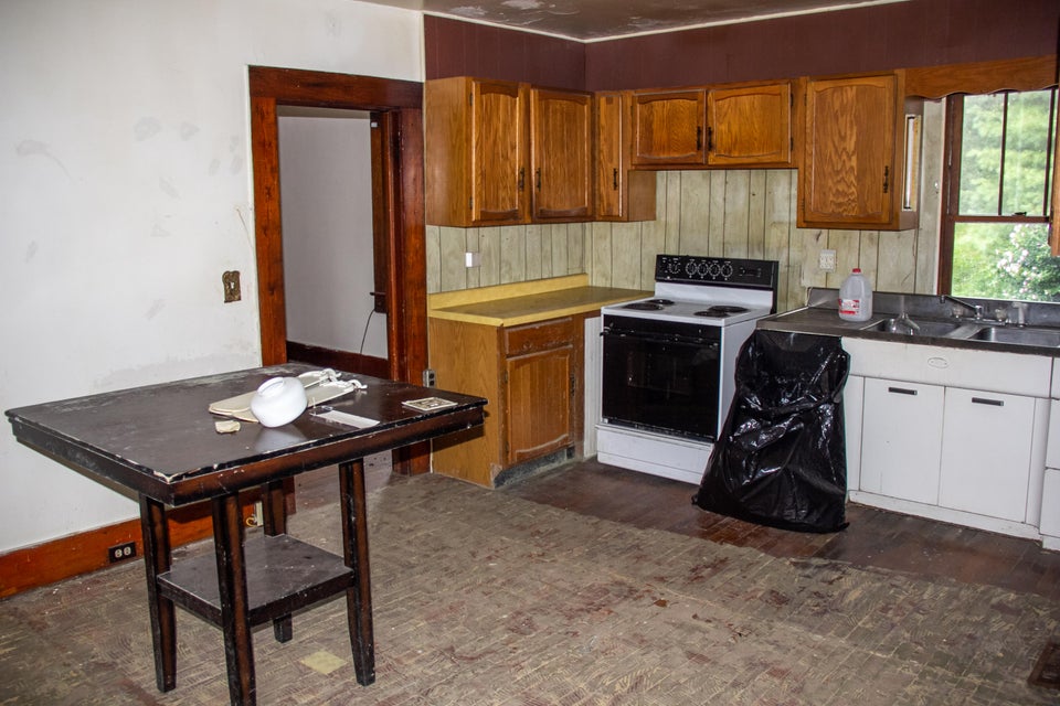 Photo #27: 13303 Banner Road