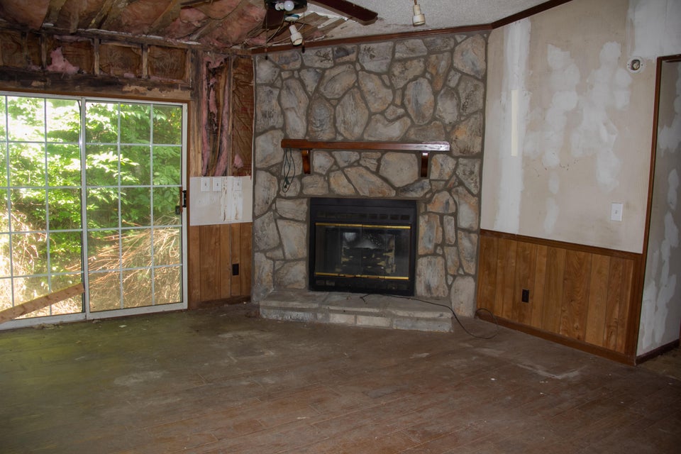 Photo #10: 9117 Greely Gilmer Road