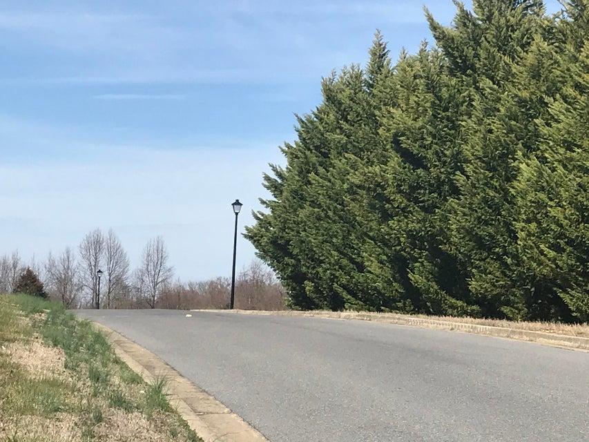 Photo #37: 1435 70 Tn Hwy Bypass / Heritage Court