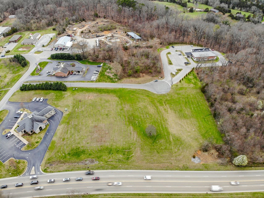Photo #1: 1435 70 Tn Hwy Bypass / Heritage Court