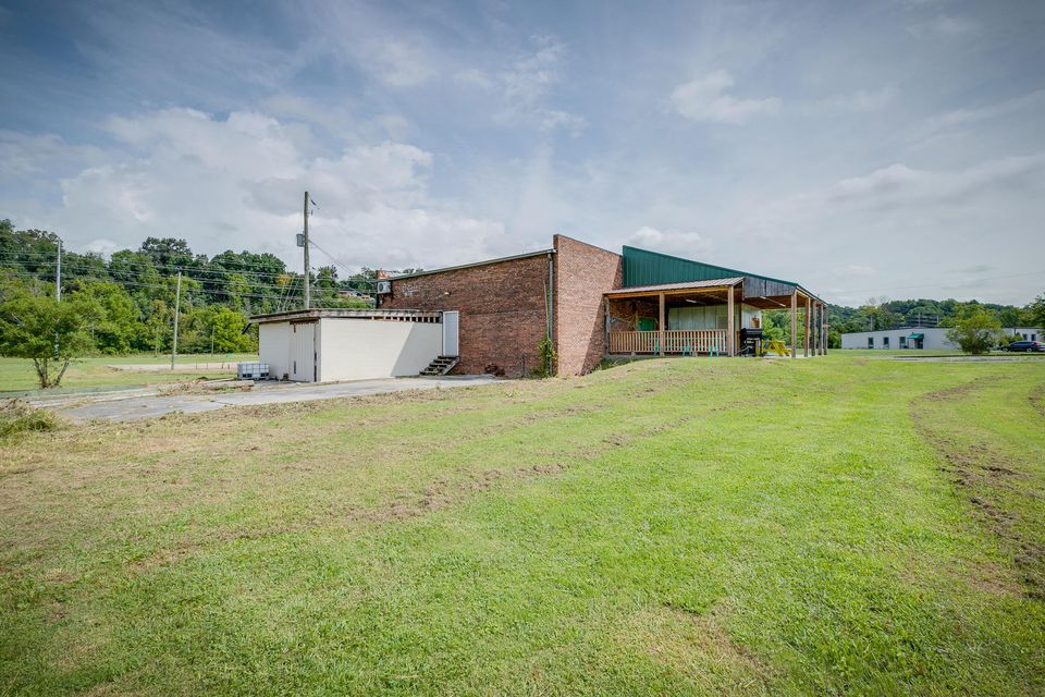 Photo #39: 2000 Stonebrook Place