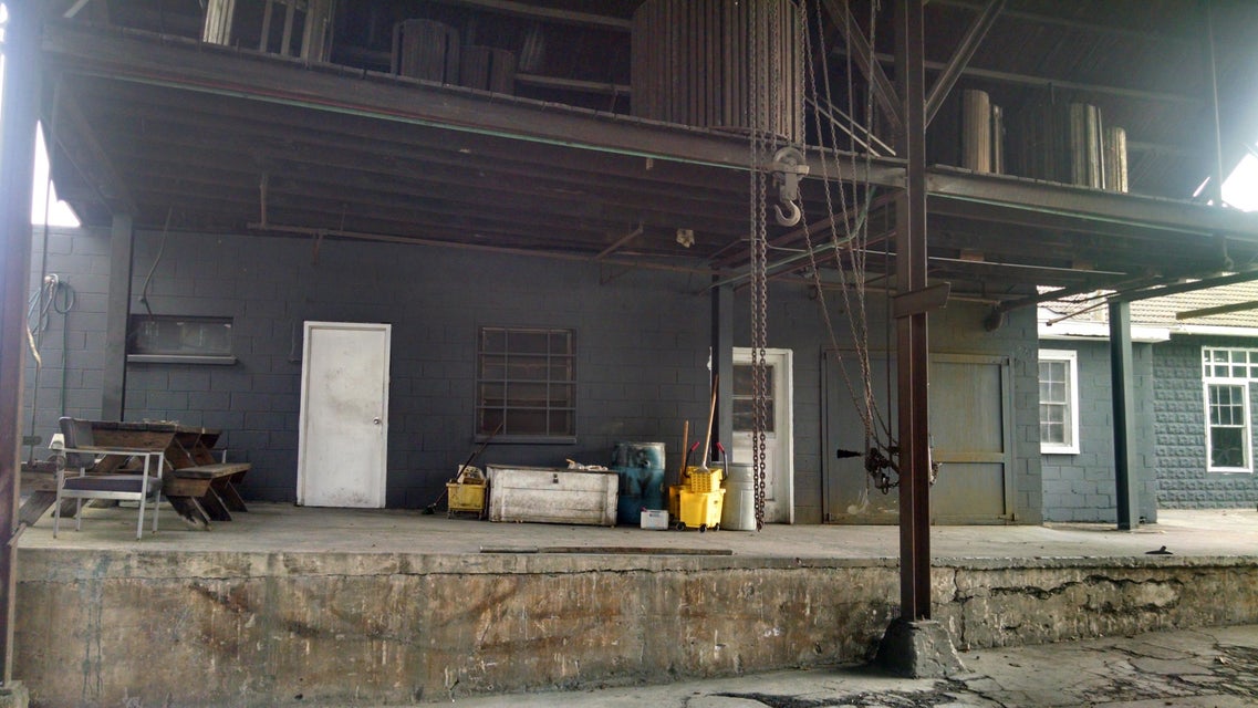 Photo #8: 724 Walnut Street