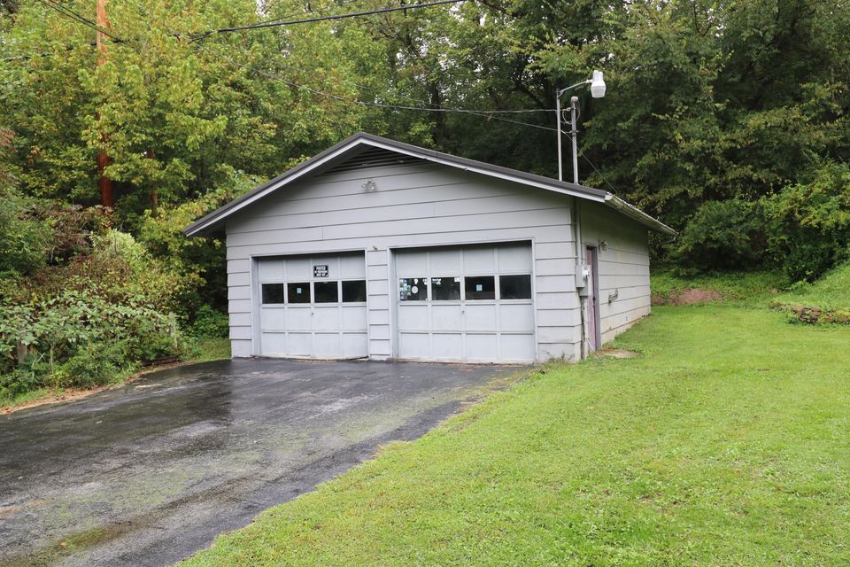Photo #5: 6060 Daniel Boone Road
