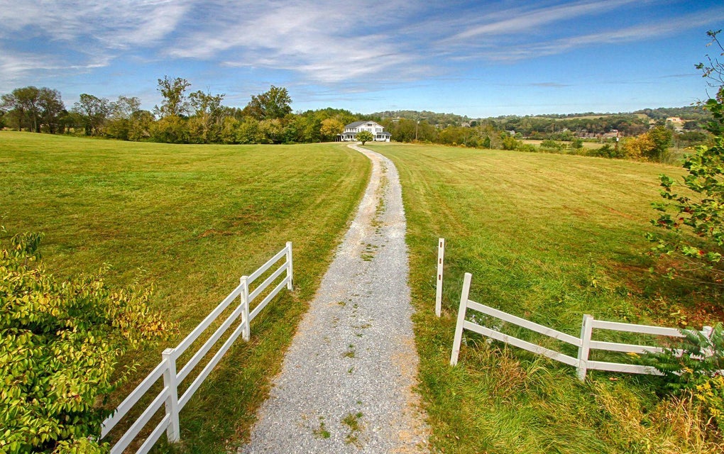 Photo #13: 112 Harber Lane
