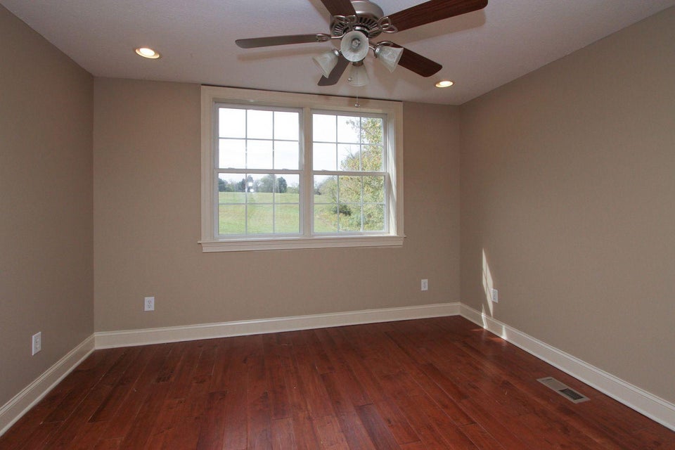 Photo #28: 112 Harber Lane