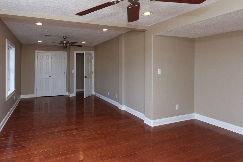 Photo #35: 112 Harber Lane