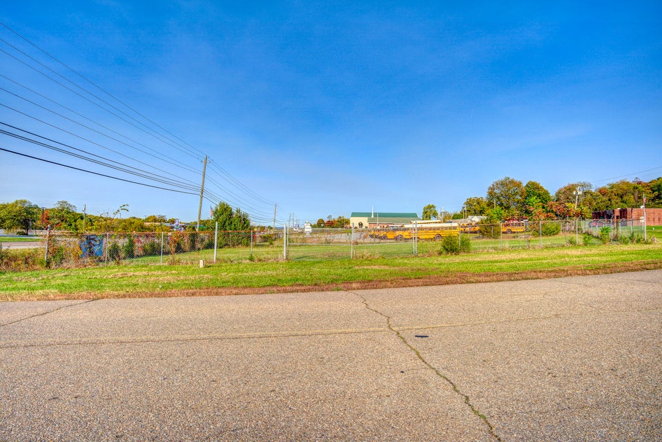 Photo #21: 5685 Hwy 11 E