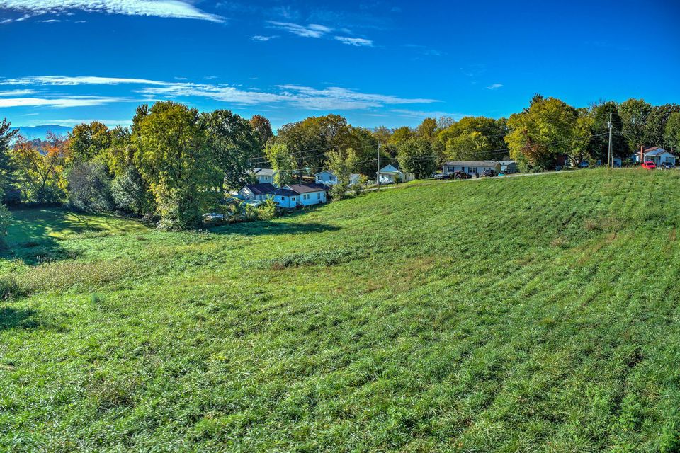 Photo #11: 900 Main Street