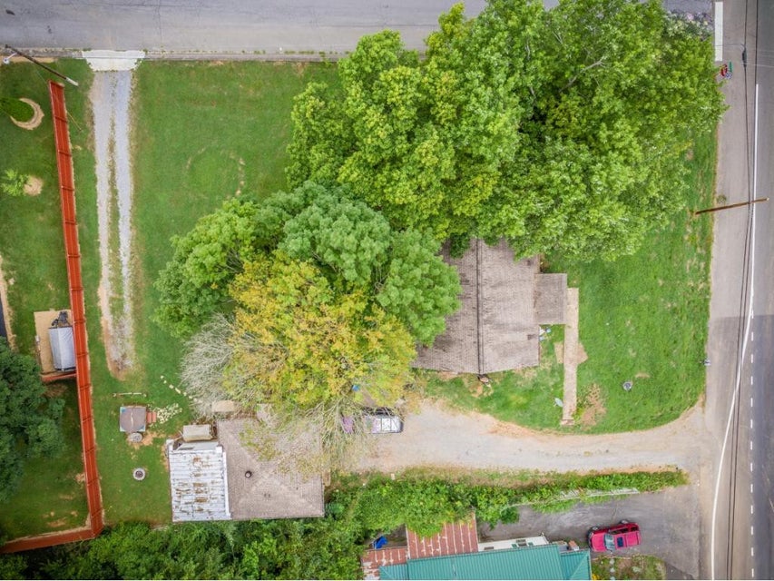 Photo #7: 5040 Fort Henry Drive