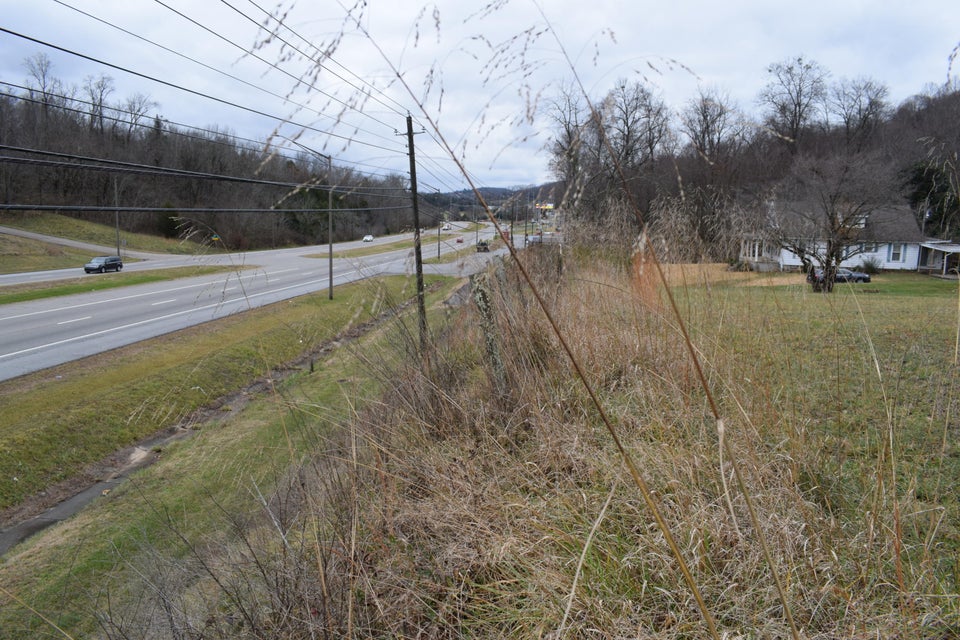 Photo #15: 4439 Bristol Highway