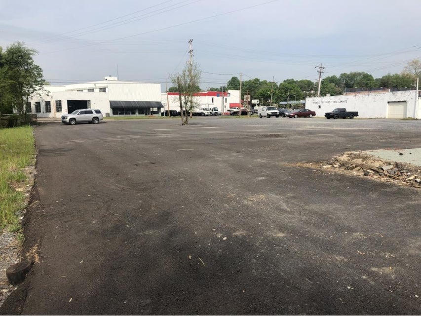 Photo #2: 630 Sullivan