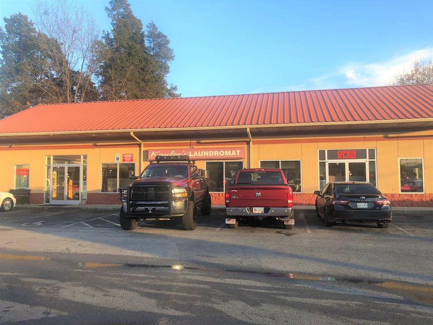 Photo #8: 2530 E. Oakland Ave