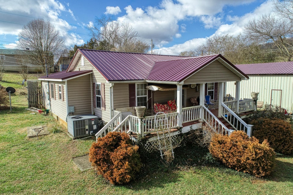 Photo #7: 110 Ferry Road