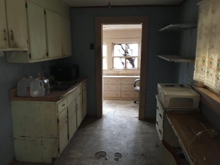 Photo #4: 141 Kinley Drive
