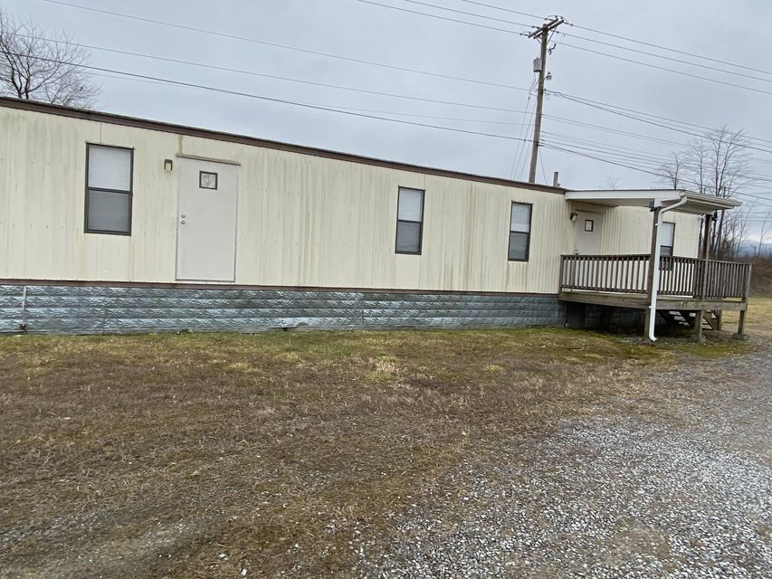 Photo #15: 500 Hawthorne Drive