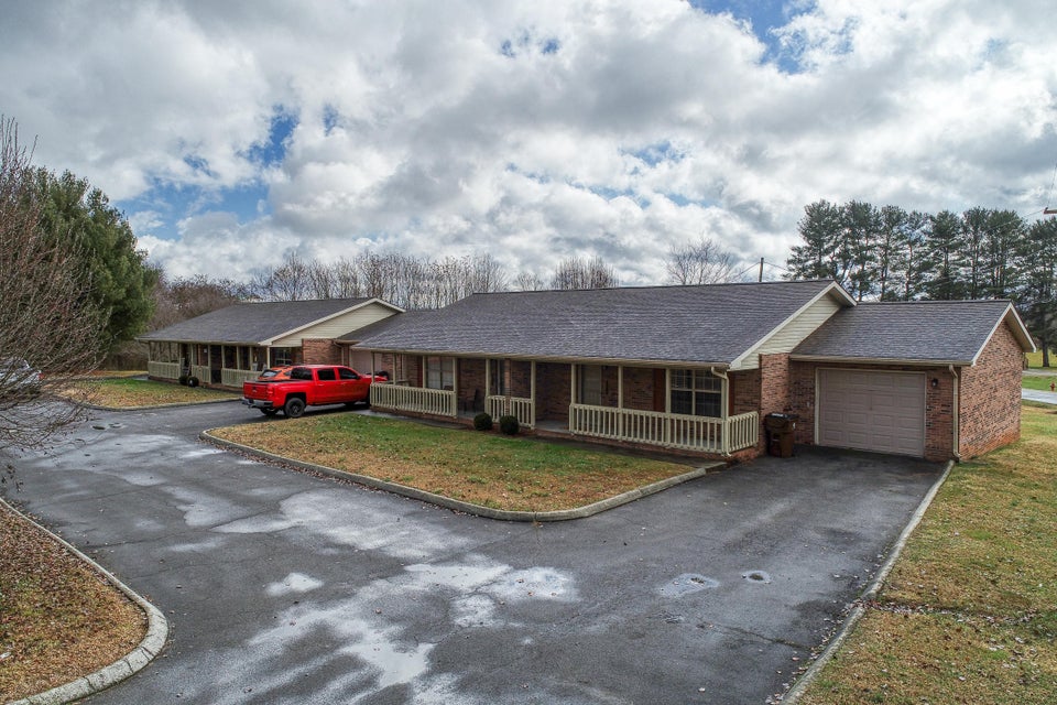 Photo #1: 2604/2608 Mayfield Drive