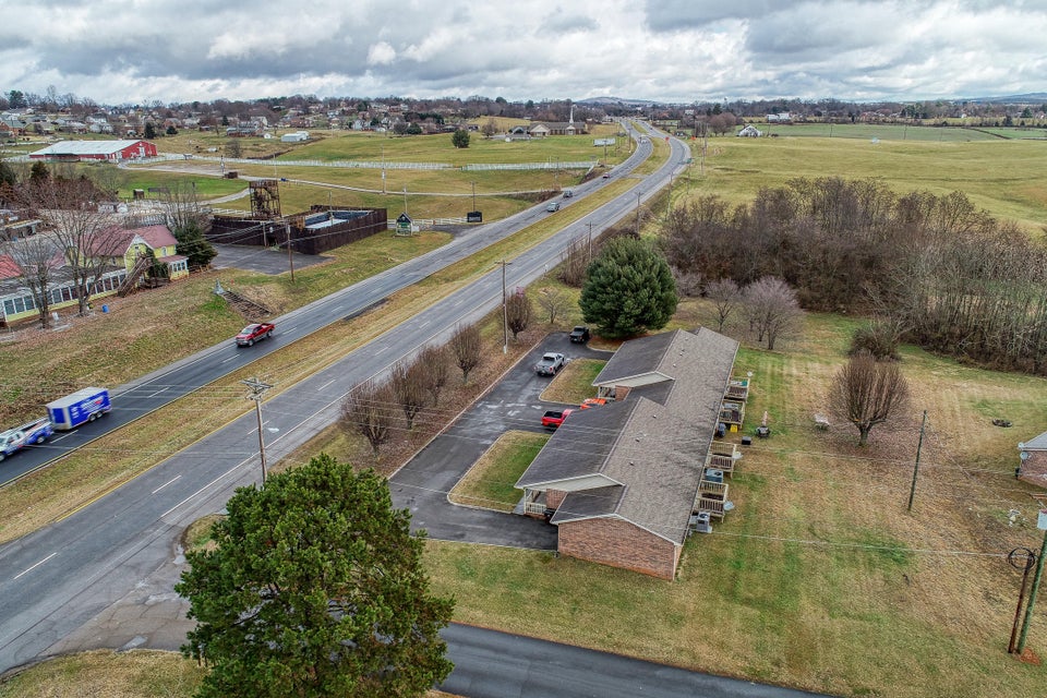 Photo #4: 2604/2608 Mayfield Drive