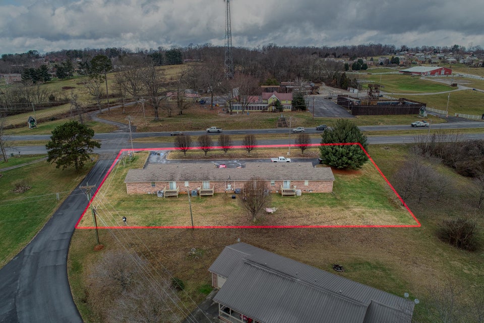 Photo #9: 2604/2608 Mayfield Drive