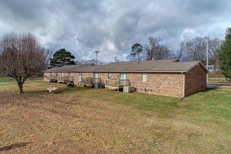 Photo #15: 2604/2608 Mayfield Drive