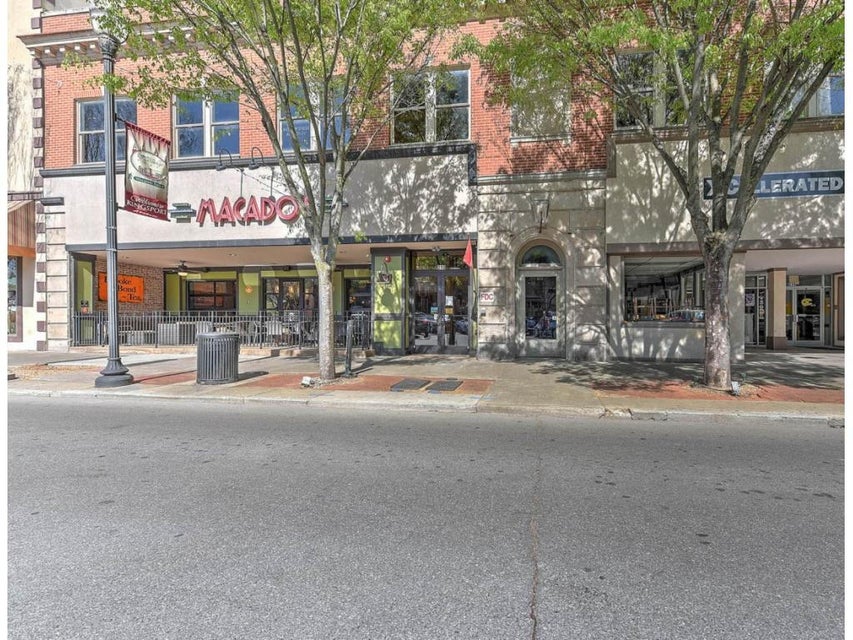 Photo #1: 212 Broad Street