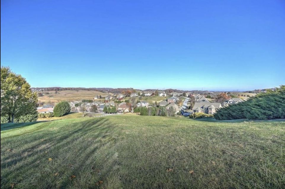 Photo #3: 227 Highland Ridge Terrace
