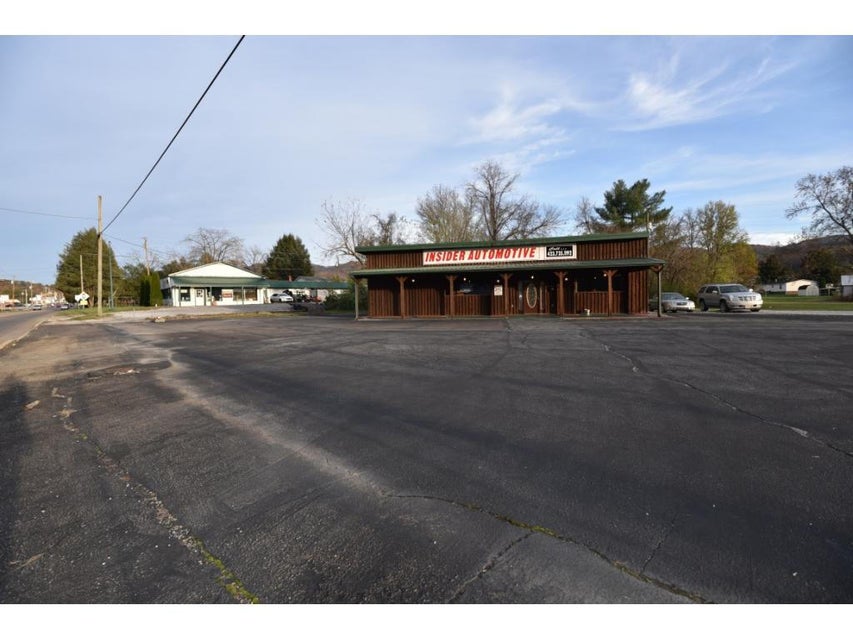 Photo #3: 1104 Main Avenue