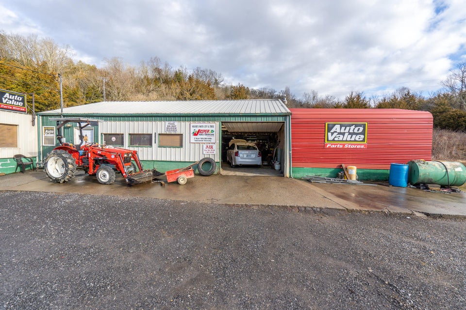 Photo #12: 15630 Andrew Johnson Highway