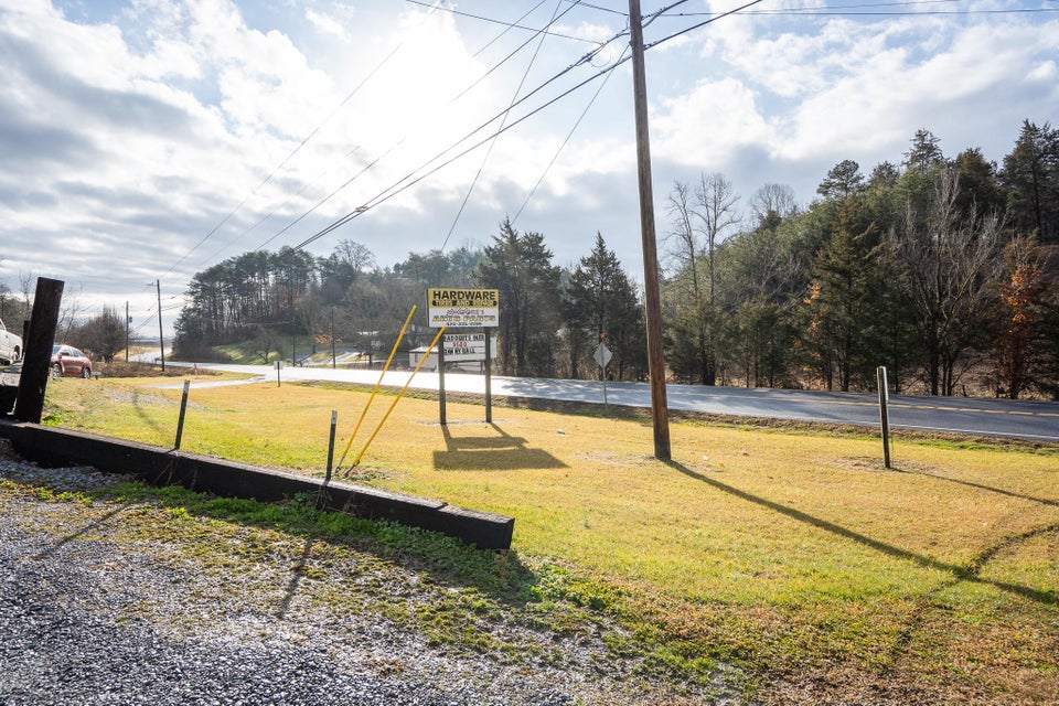 Photo #14: 15630 Andrew Johnson Highway