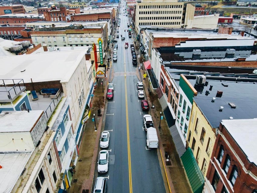 Photo #7: 505 State Street